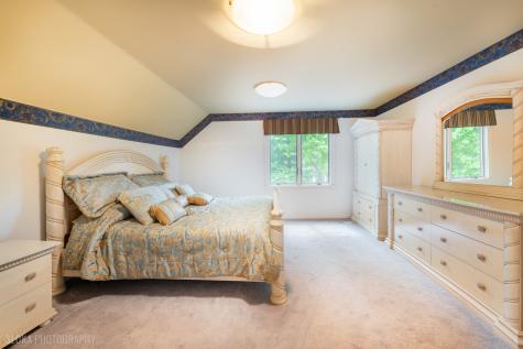 3204 Stonegate Drive Crystal Lake IL 60012