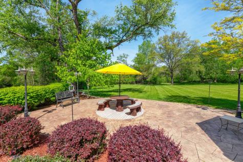 3204 Stonegate Drive Crystal Lake IL 60012