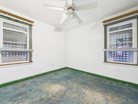 10009 South Emerald Avenue Chicago IL 60628
