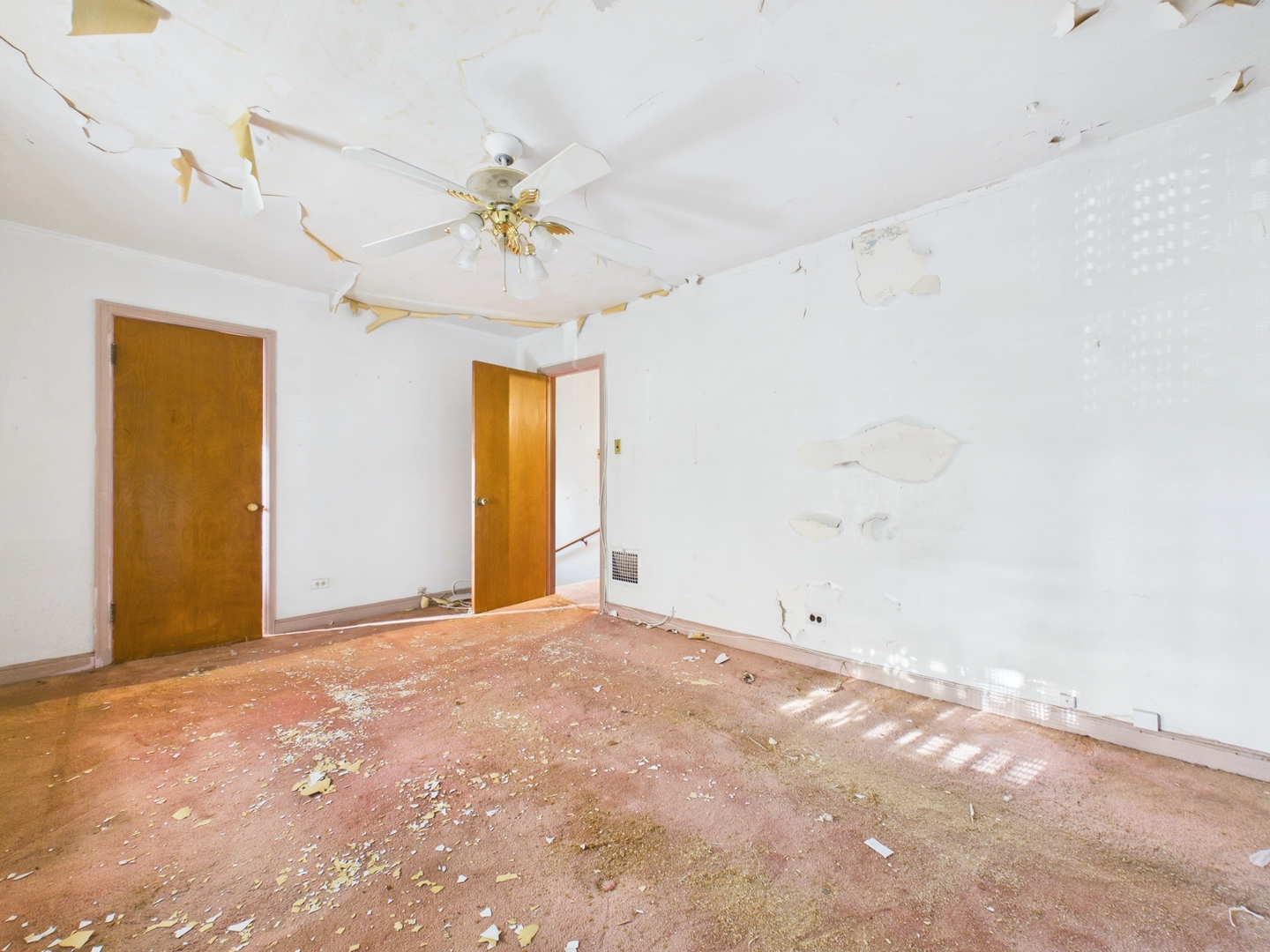 10009 South Emerald Avenue Chicago IL 60628