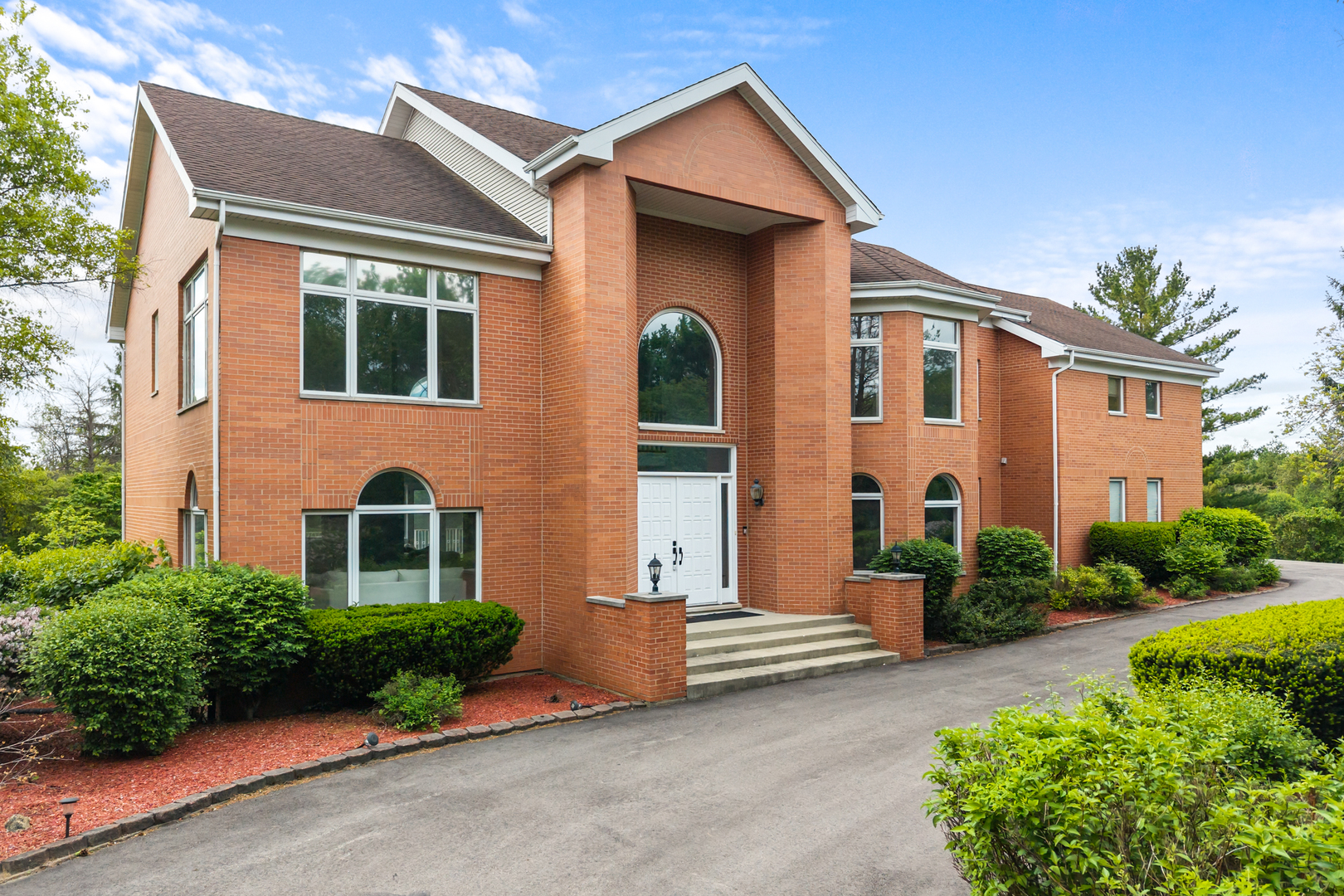 309 Dundee Road Barrington IL 60010