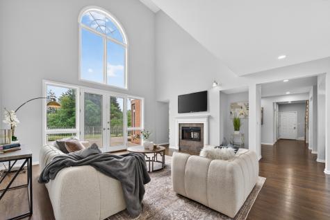 309 Dundee Road Barrington IL 60010