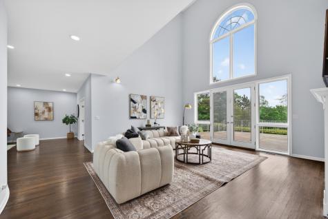 309 Dundee Road Barrington IL 60010