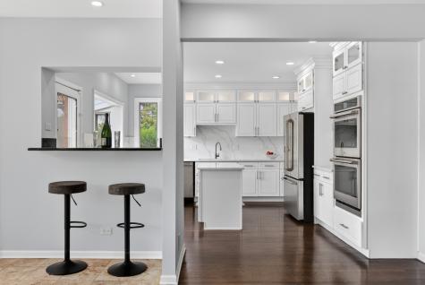 309 Dundee Road Barrington IL 60010