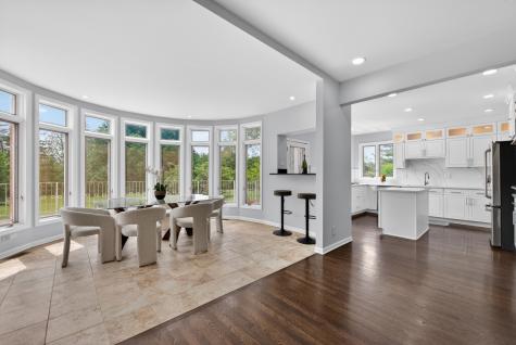309 Dundee Road Barrington IL 60010
