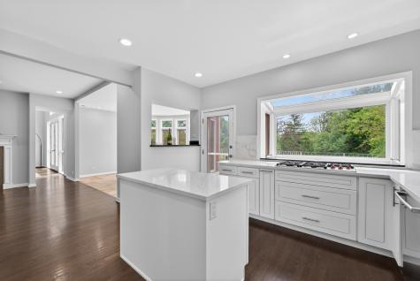 309 Dundee Road Barrington IL 60010