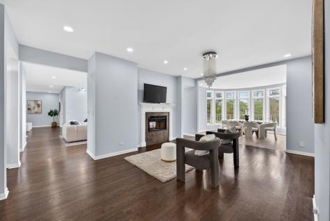 309 Dundee Road Barrington IL 60010