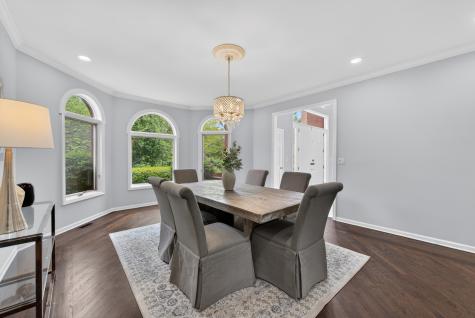309 Dundee Road Barrington IL 60010