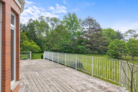 309 Dundee Road Barrington IL 60010