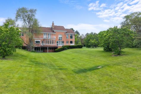 309 Dundee Road Barrington IL 60010