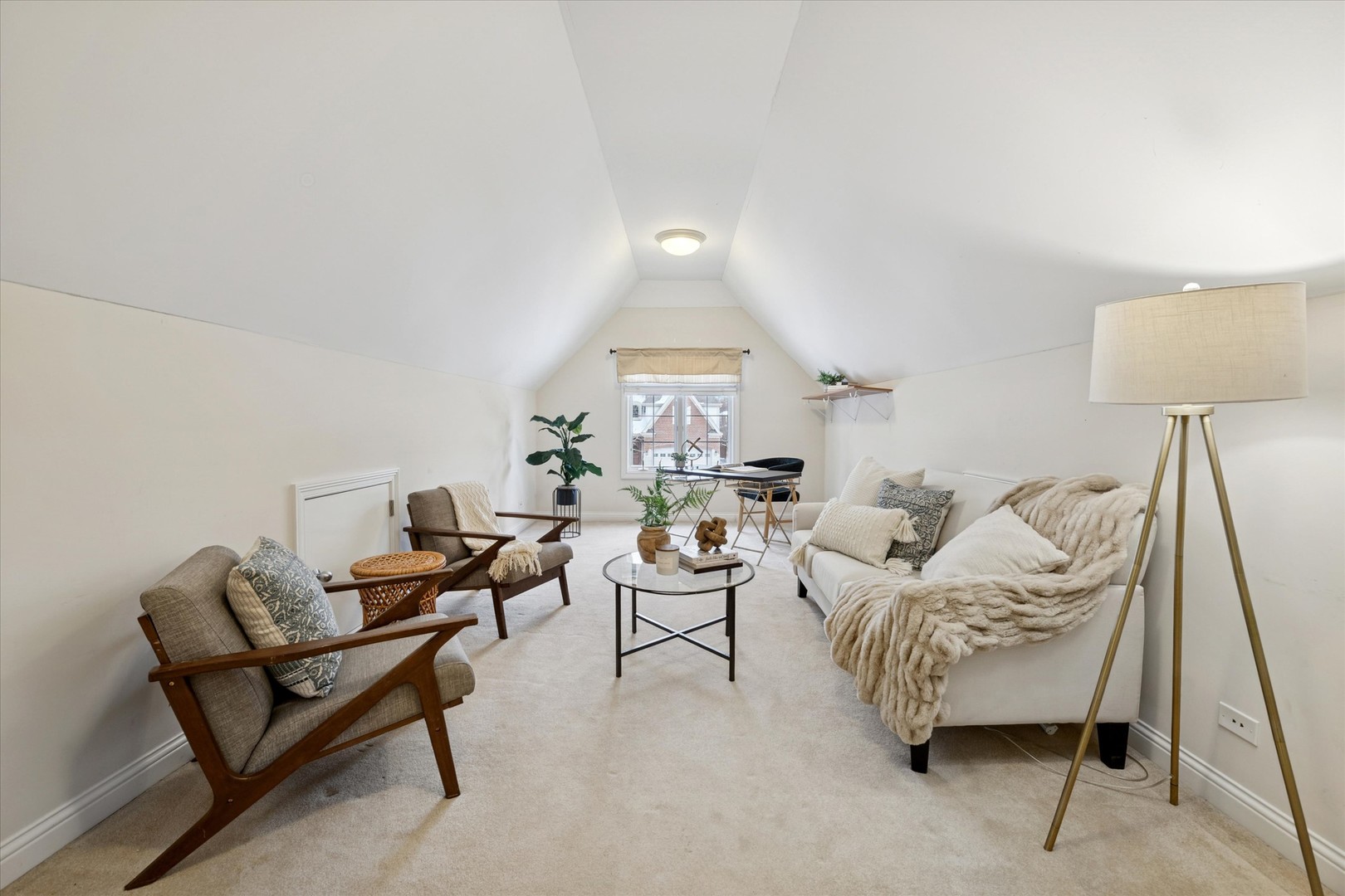 146 North Walnut Street Elmhurst IL 60126