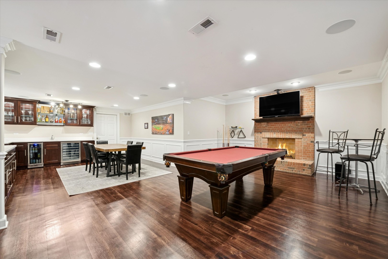 146 North Walnut Street Elmhurst IL 60126