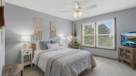 1203 Royal Pointe Drive Bloomington IL 61704