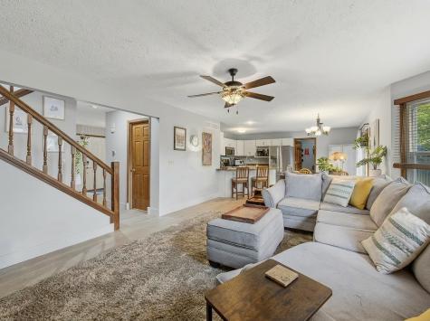 1203 Royal Pointe Drive Bloomington IL 61704