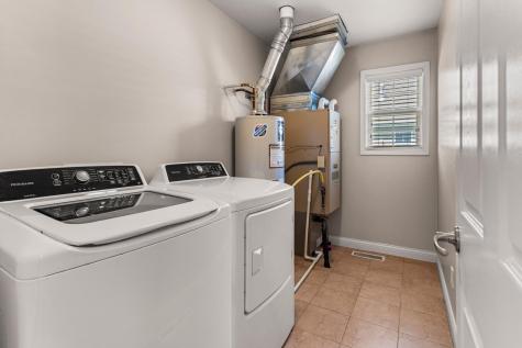 2022 Macon Street Mahomet IL 61853