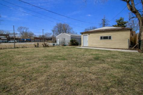212 East 142nd Place Dolton IL 60419