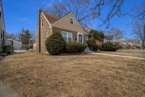 212 East 142nd Place Dolton IL 60419