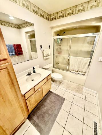 407 Santa Barbara Road Lakemoor IL 60051