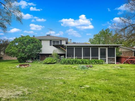 3267 Louise Court Lansing IL 60438