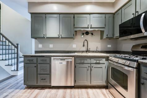 3267 Louise Court Lansing IL 60438