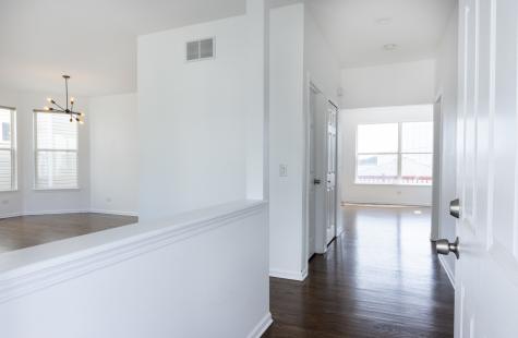 4257 North Kolmar Avenue Chicago IL 60641