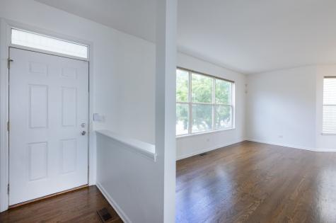 4257 North Kolmar Avenue Chicago IL 60641