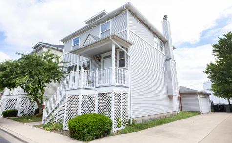 4257 North Kolmar Avenue Chicago IL 60641