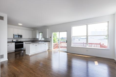 4257 North Kolmar Avenue Chicago IL 60641