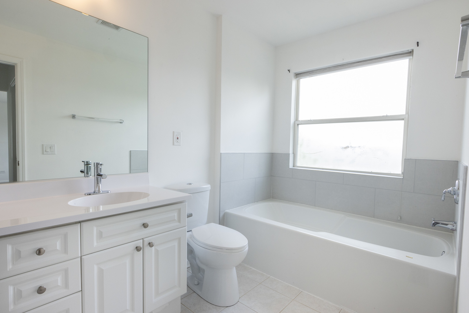 4257 North Kolmar Avenue Chicago IL 60641
