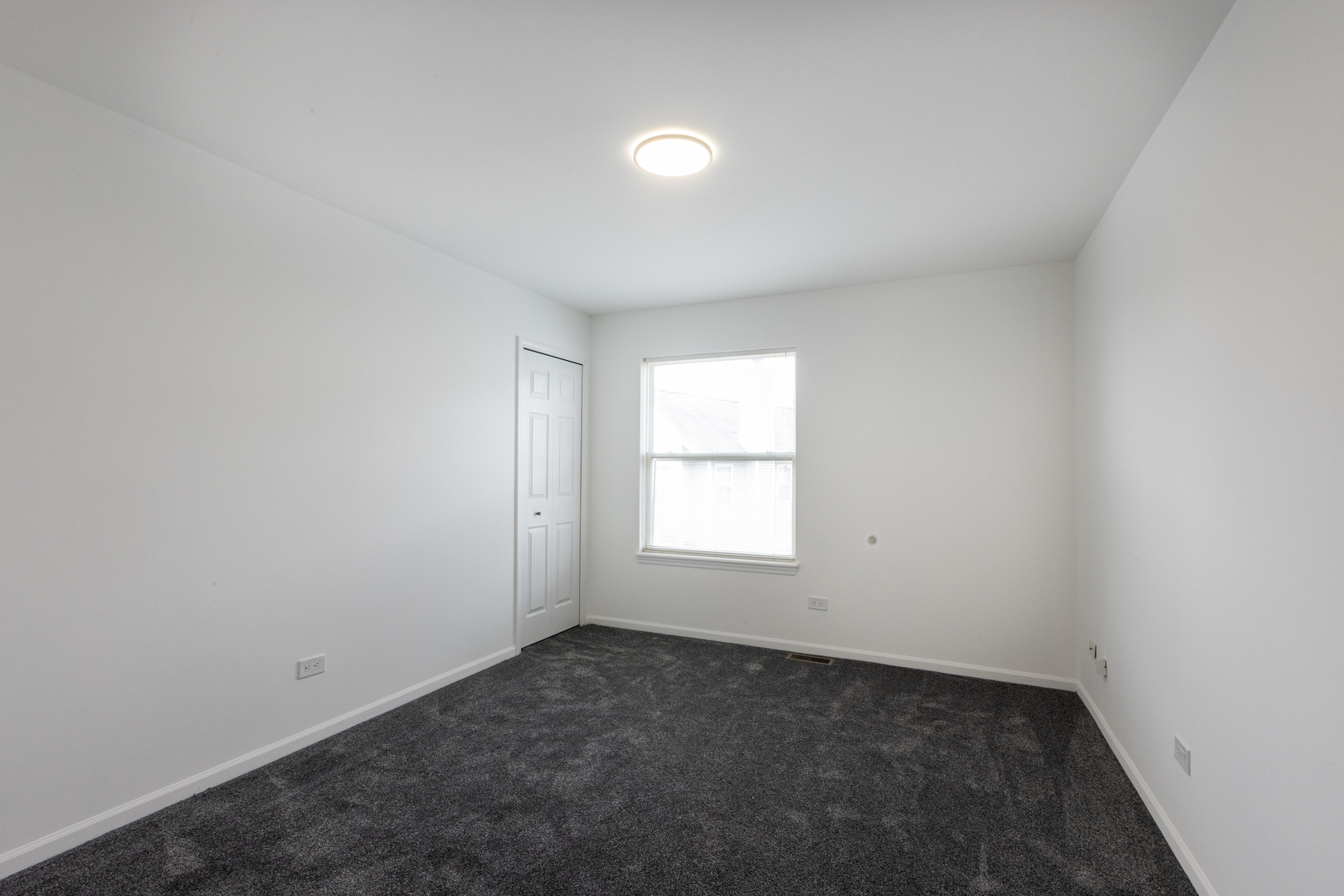 4257 North Kolmar Avenue Chicago IL 60641