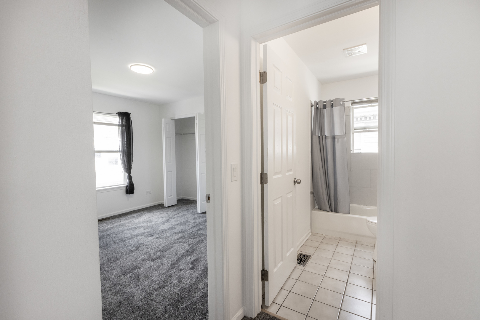 4257 North Kolmar Avenue Chicago IL 60641