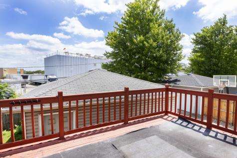 4257 North Kolmar Avenue Chicago IL 60641