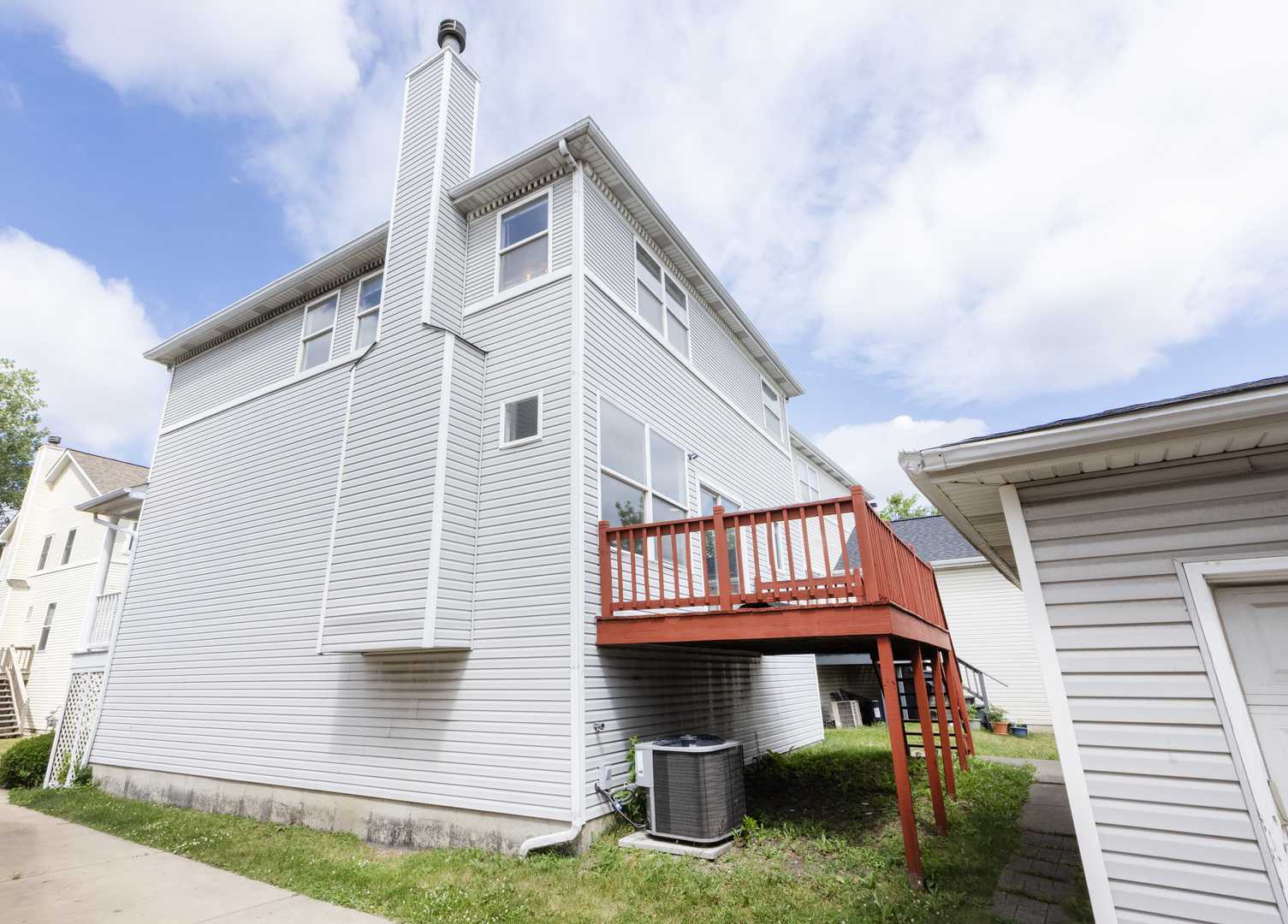 4257 North Kolmar Avenue Chicago IL 60641