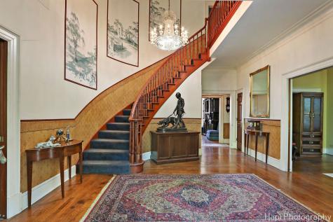 23 West County Line Road Barrington Hills IL 60010