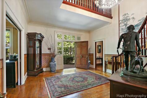 23 West County Line Road Barrington Hills IL 60010