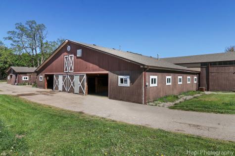 23 West County Line Road Barrington Hills IL 60010