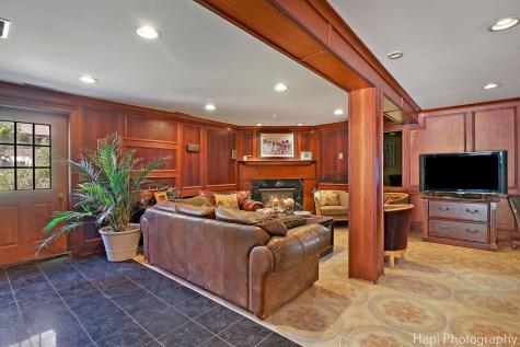 23 West County Line Road Barrington Hills IL 60010