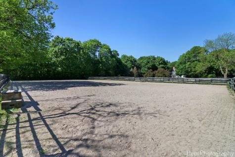 23 West County Line Road Barrington Hills IL 60010