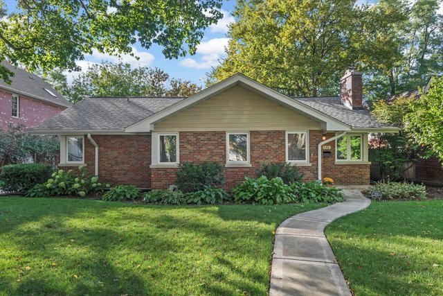 736 North Oak Street Hinsdale IL 60521