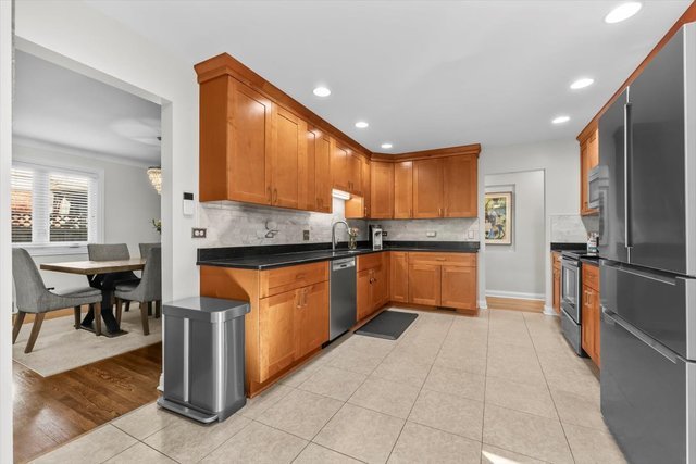 736 North Oak Street Hinsdale IL 60521