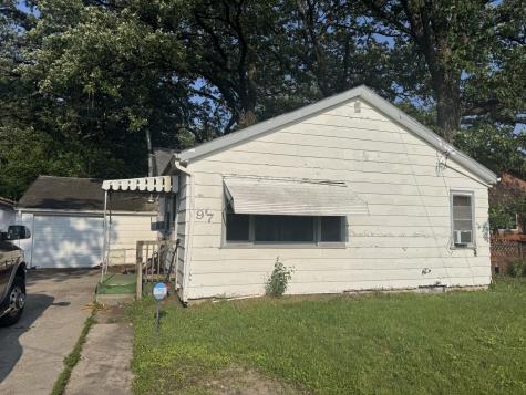 97 North Pearl Street Kankakee IL 60901