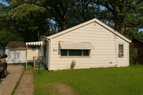 97 North Pearl Street Kankakee IL 60901