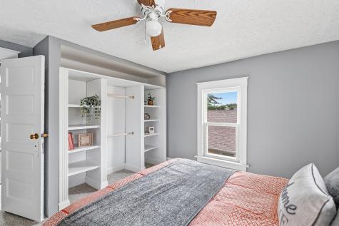 1915 3X Avenue East Moline IL 61244