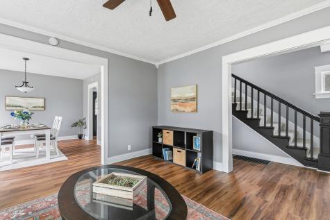 1915 3X Avenue East Moline IL 61244