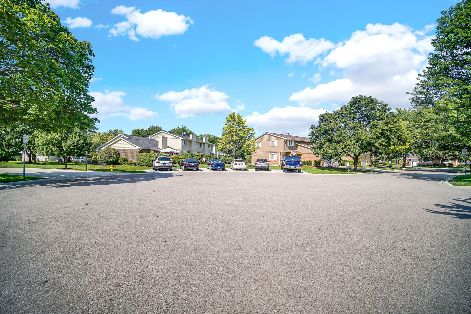 1010 Heathrow Court Wheaton IL 60189