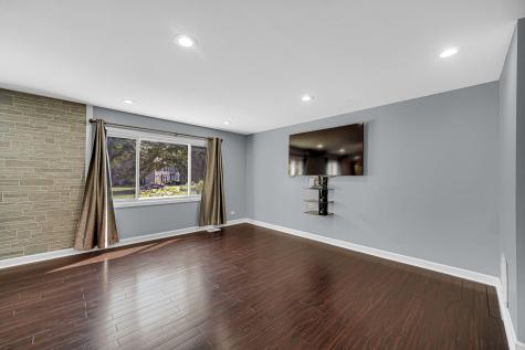 1010 Heathrow Court Wheaton IL 60189