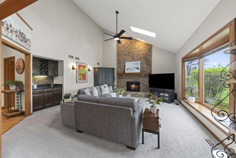 6304 Snead Court Woodridge IL 60517
