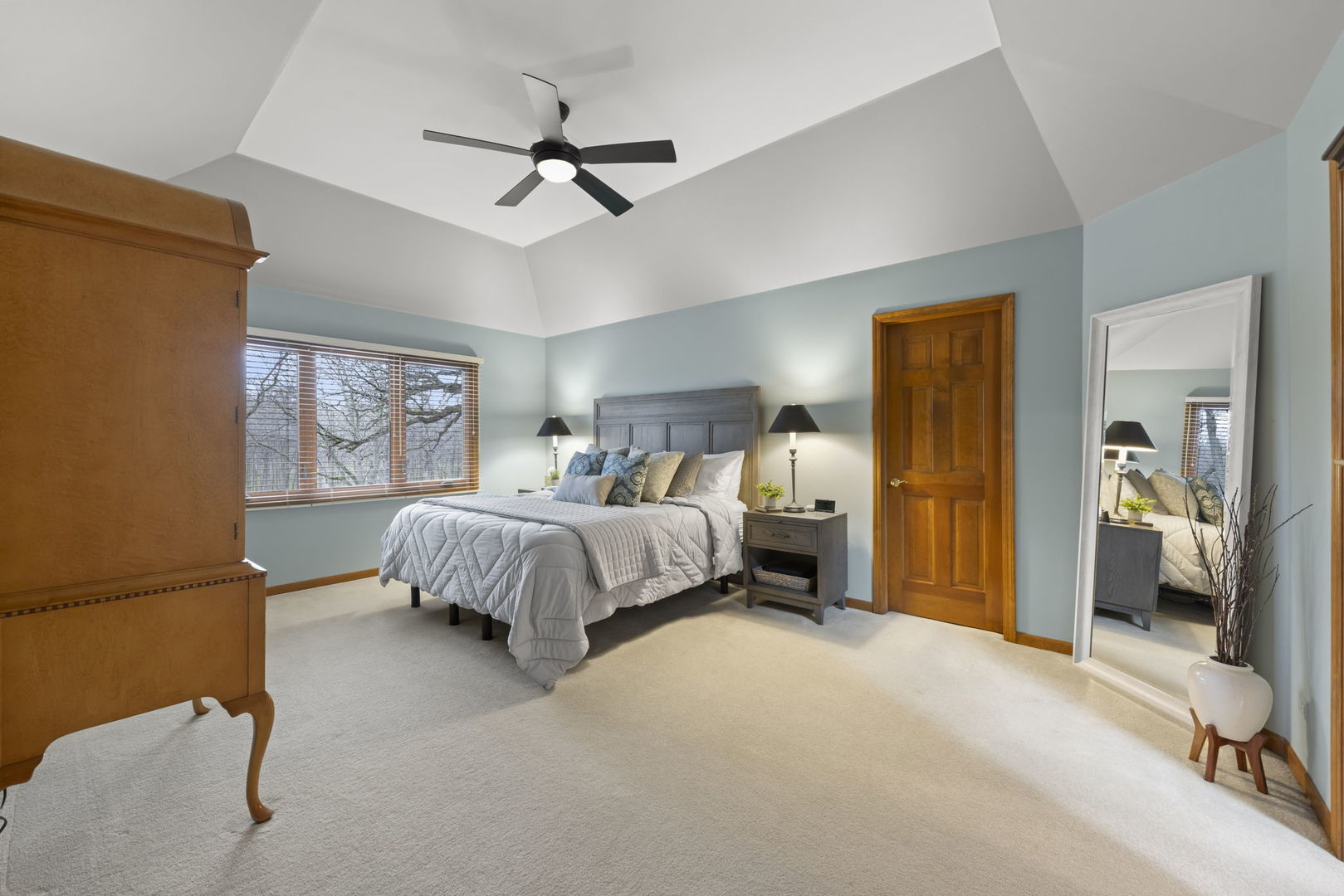 6304 Snead Court Woodridge IL 60517