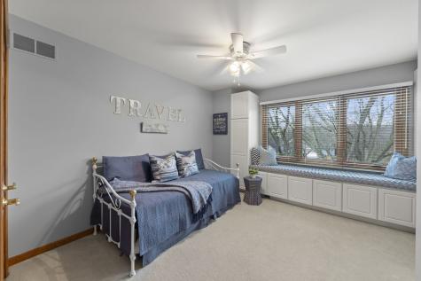 6304 Snead Court Woodridge IL 60517