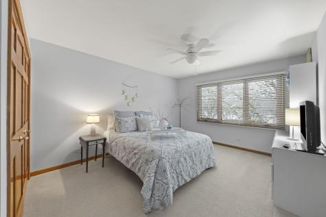 6304 Snead Court Woodridge IL 60517